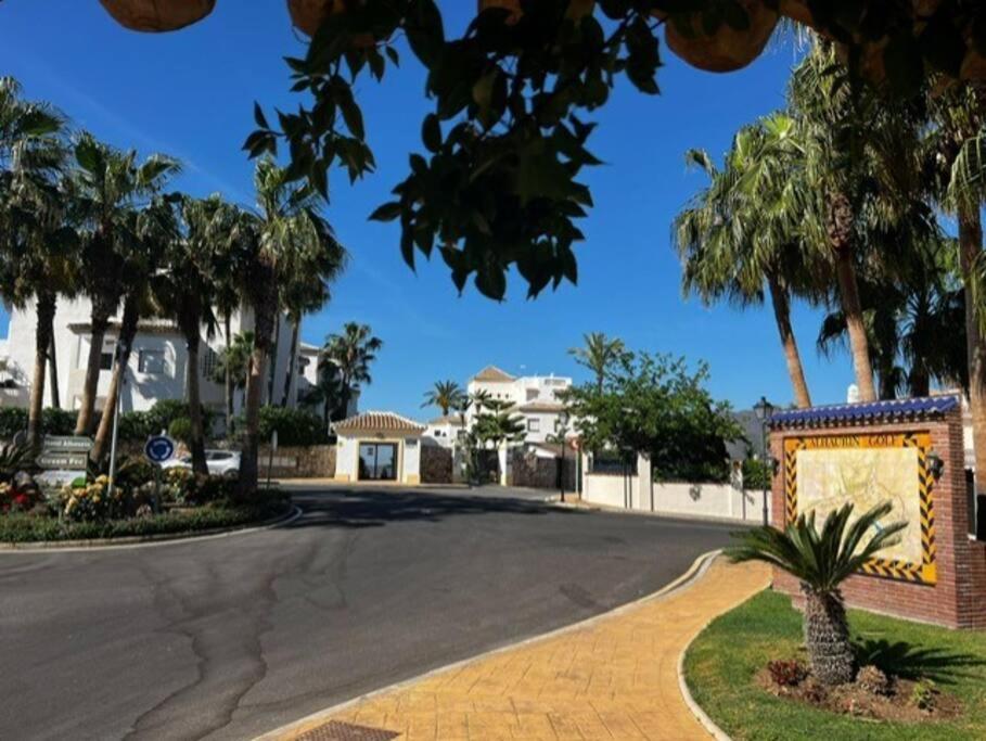 Ruim Appartement, Zonnig Terras, Alhaurin Golf! Alhaurín el Grande Exterior foto